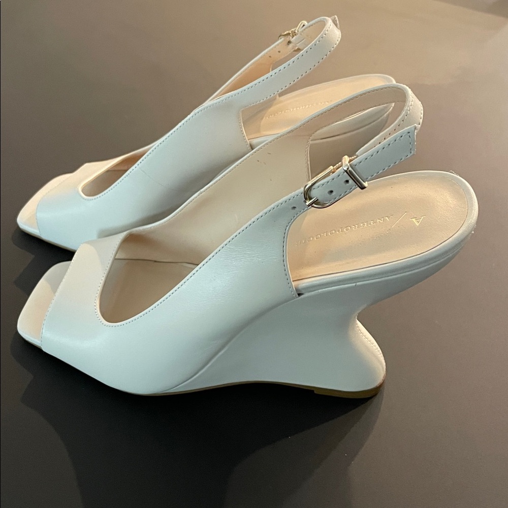Anthropologie Curved Edge Slingback Heels Cream Size 9.5 - Picture 1 of 14